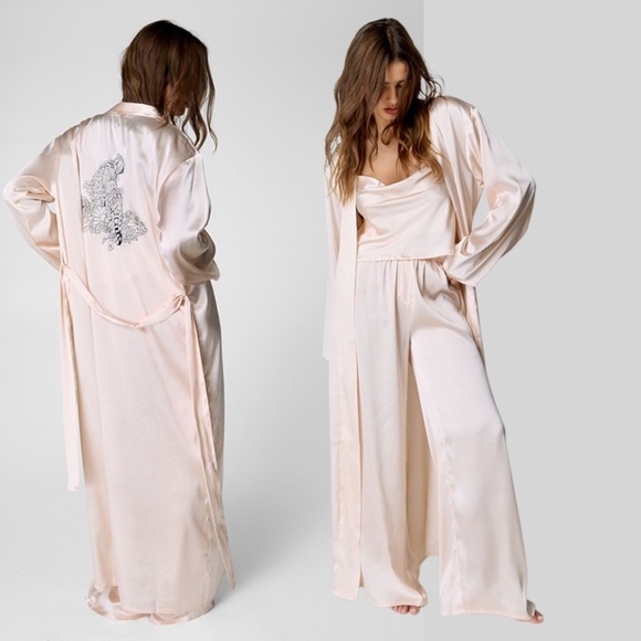 NASTY GAL Tiger Embroidery Pajama Set 3pieces In Champagne Size Large - NWT - Picture 1 of 9